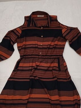 Speed Control New York Dress Size M Rust & Black Stripe Open Shoulder Party